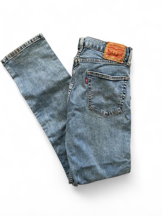 Levi's Other - Levi's Men's Light Blue Slim Jeans Men’s Size 31x34